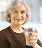 U.S. life expectancy rises to new record in 2007