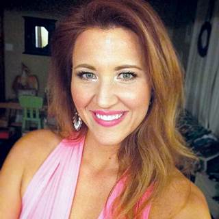 Amanda Harris Amanda Harris