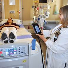 Nursing staff at the Carl T. Hayden VA Medical Center in Phoenix test a pressure mapping system. Nursing staff at the Carl T. Hayden VA Medical Center in Phoenix test a pressure mapping system.