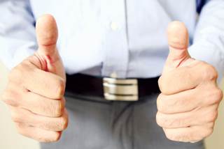 Clinicians often miss washing fingertips, thumbs and backs of hands. Clinicians often miss washing fingertips, thumbs and backs of hands.