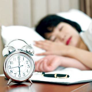 Swings in sleep patterns have health implications for women. Swings in sleep patterns have health implications for women.