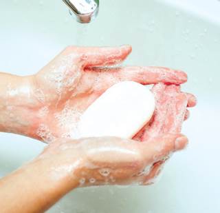 Researchers: Residents’ hands should be washed more often. Researchers: Residents’ hands should be washed more often.